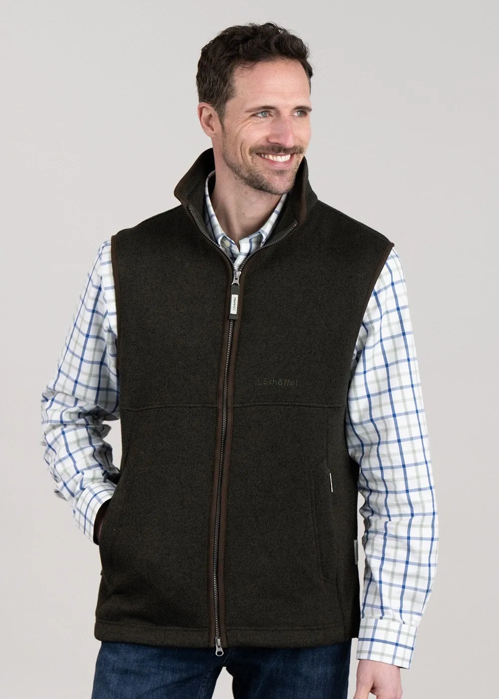 Ashton Gilet