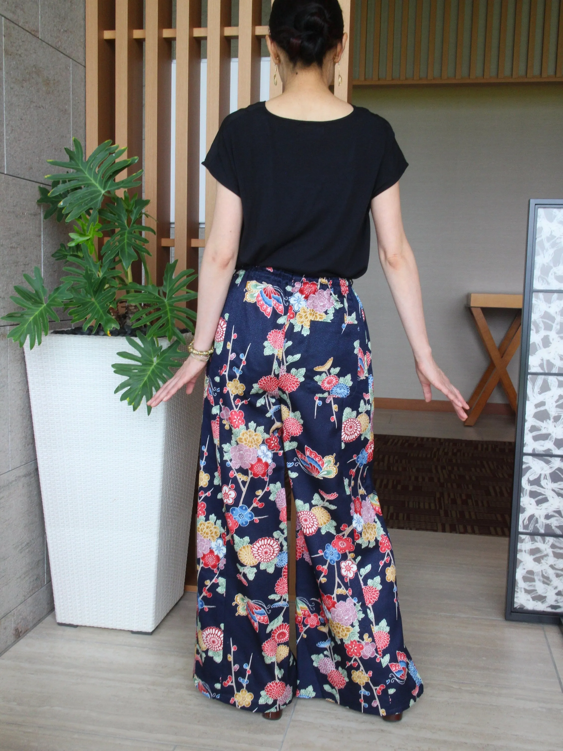High-Waisted Palazzo Pants - Women’s Loose Elastic Wide Leg Pants w/ Colorful Japanese Kimono Silk Flare | Fashionable Cozy Trousers for Her