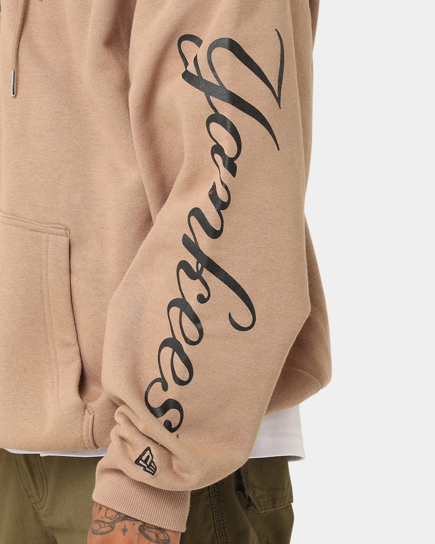 New Era New York Yankees Quarter Zip Sleeve Script Hoodie Khaki/Black