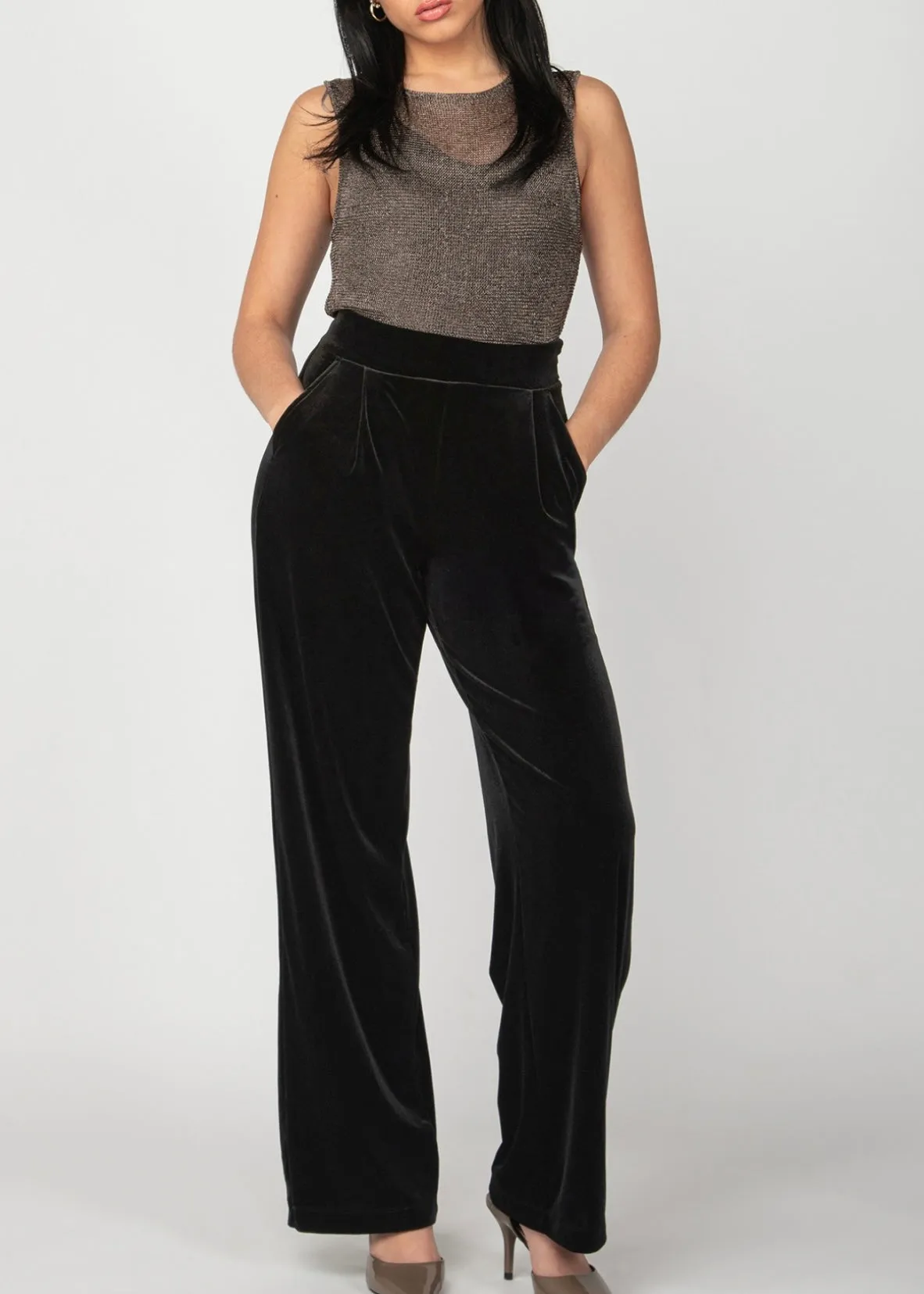 Wide Leg Velour Pant