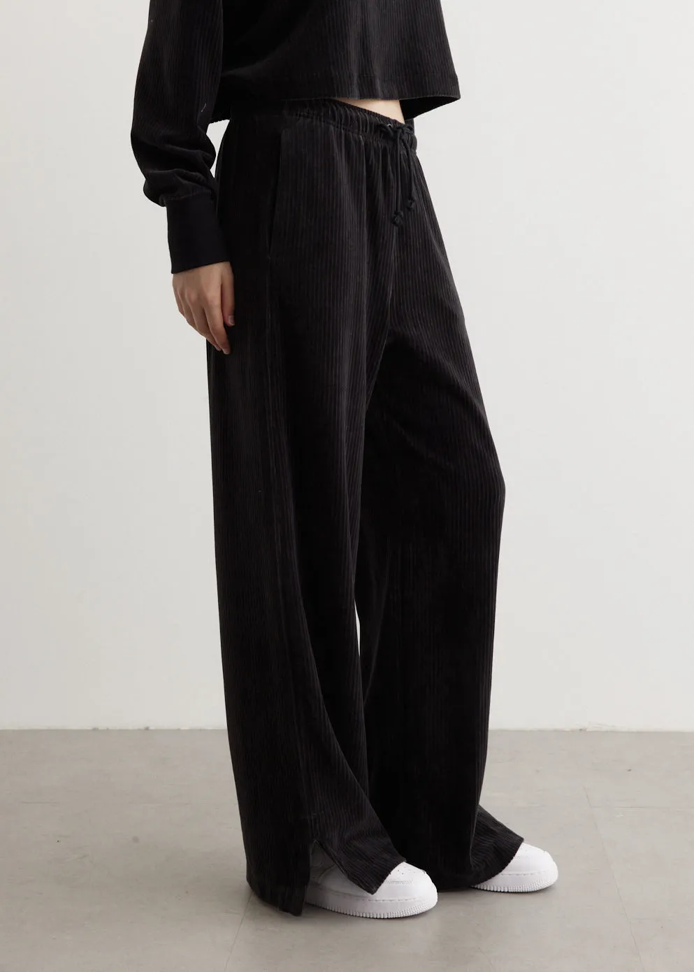Wide Leg Velour Pant